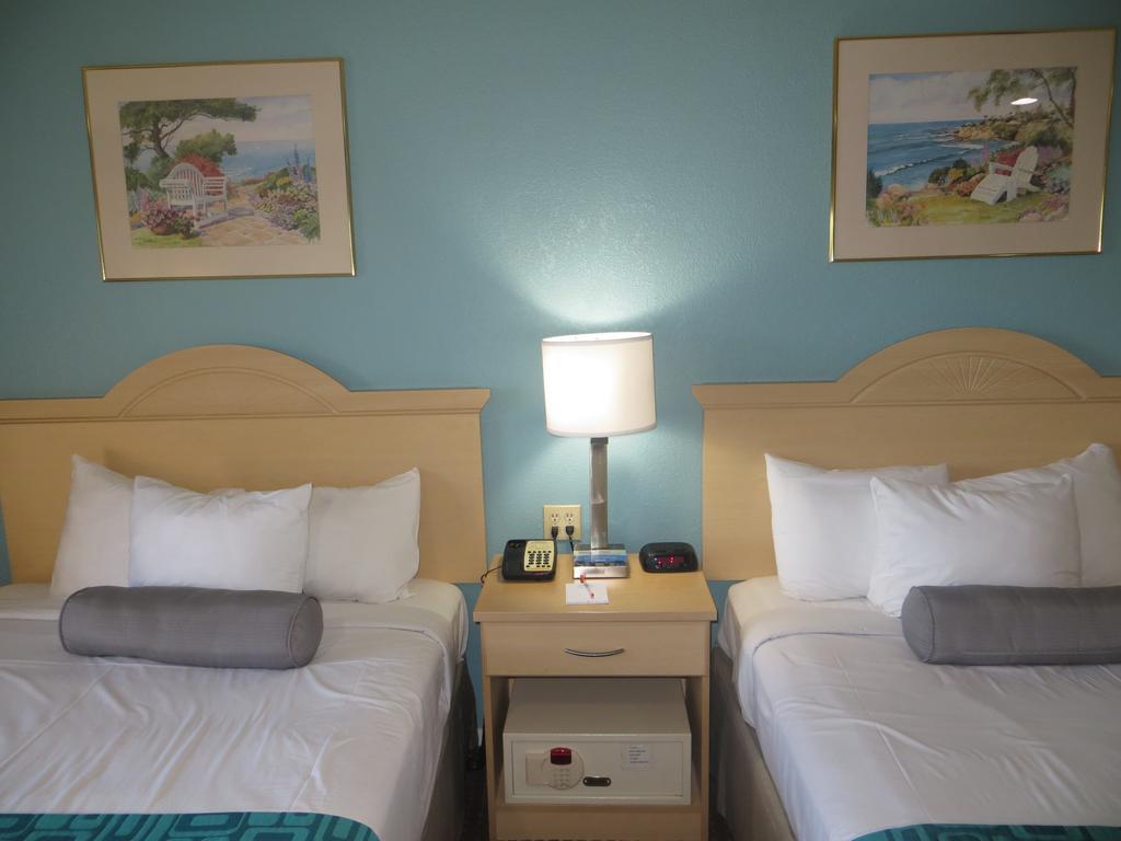 HOTEL HOWARD JOHNSON BY WYNDHAM SANTA CRUZ BEACH BOARDWALK SANTA